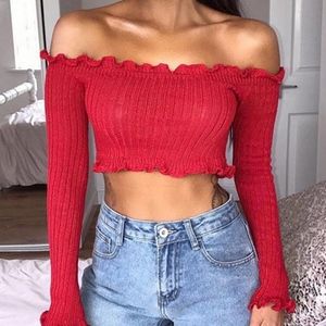 Off shoulder red long sleeve top crop